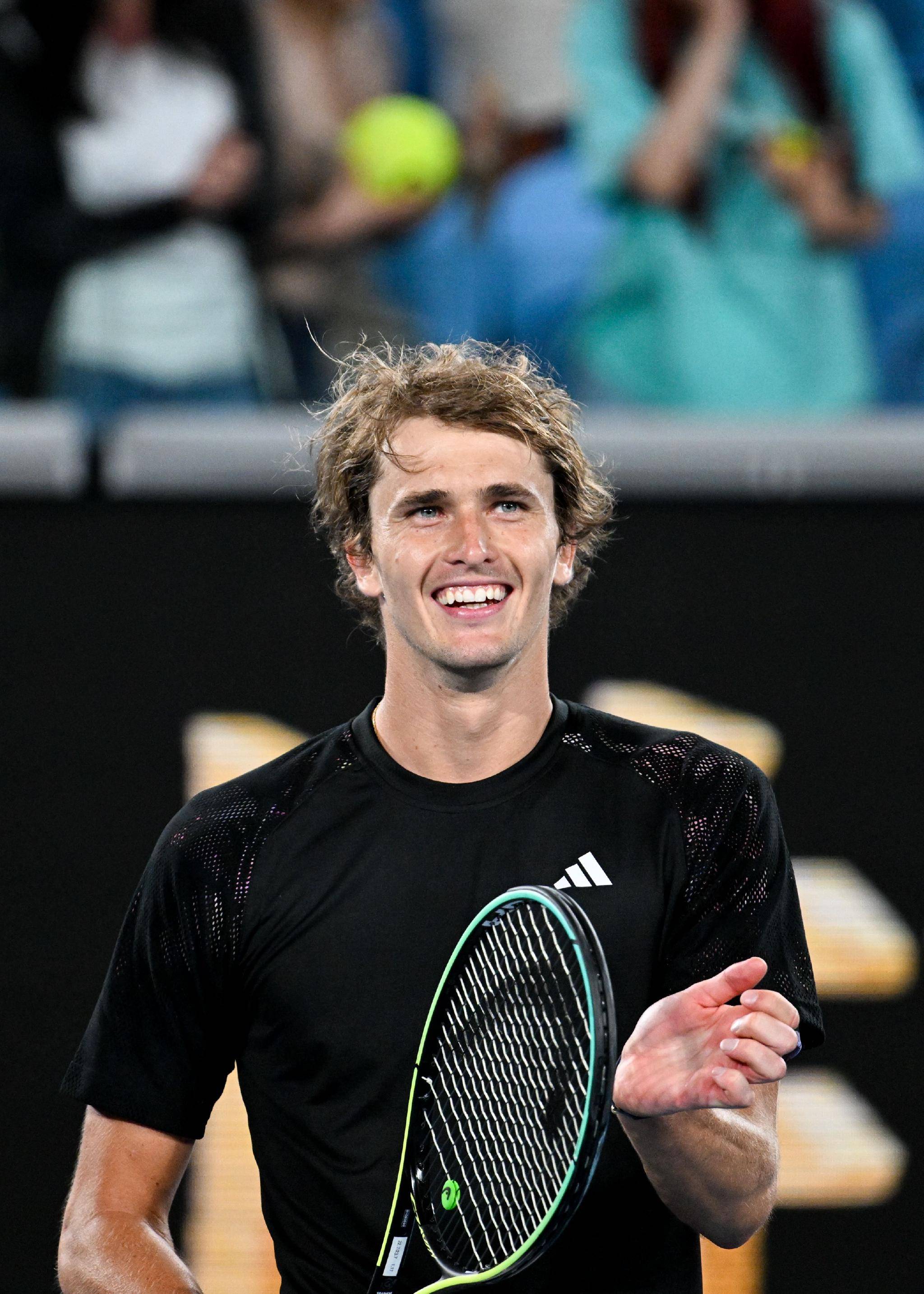 年终总决赛力克拉沃尔杯，兹维列夫高光表现