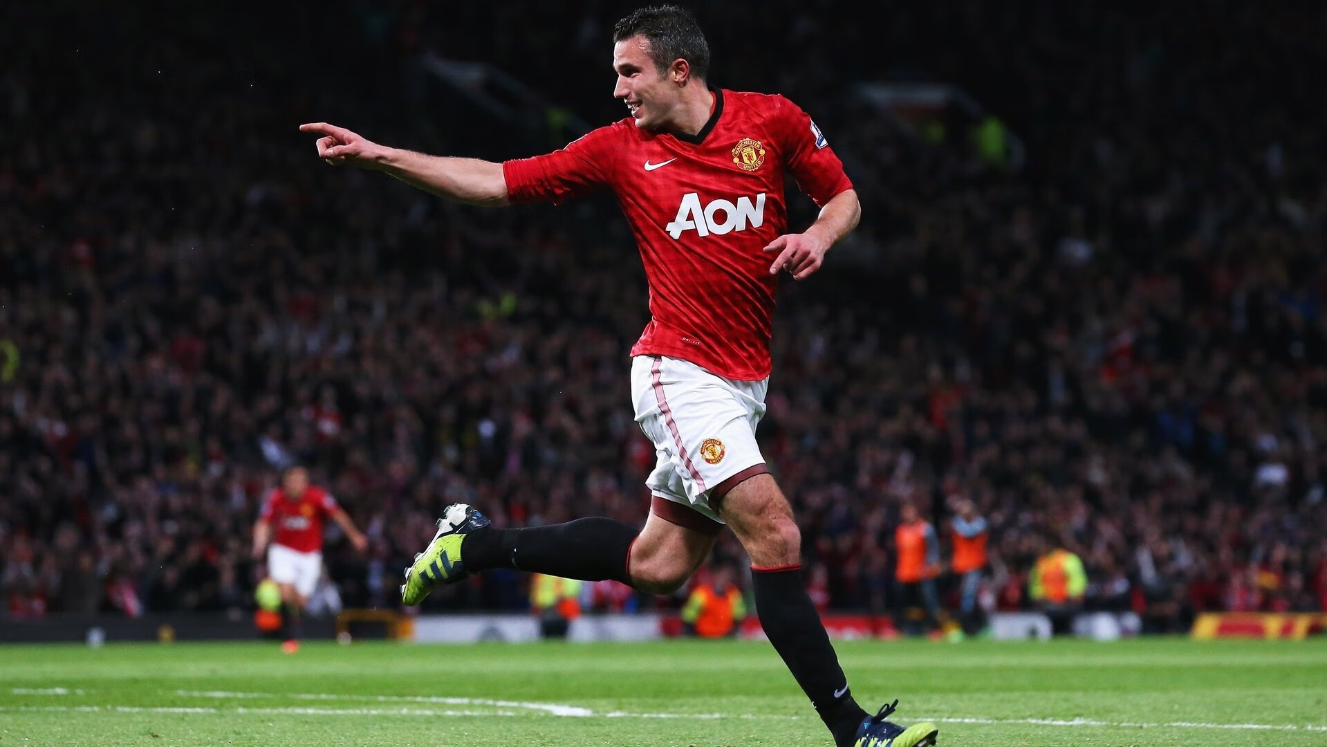 阿什拉夫之夜，F1新赛季揭幕战，一个名字如何点亮巴林赛道