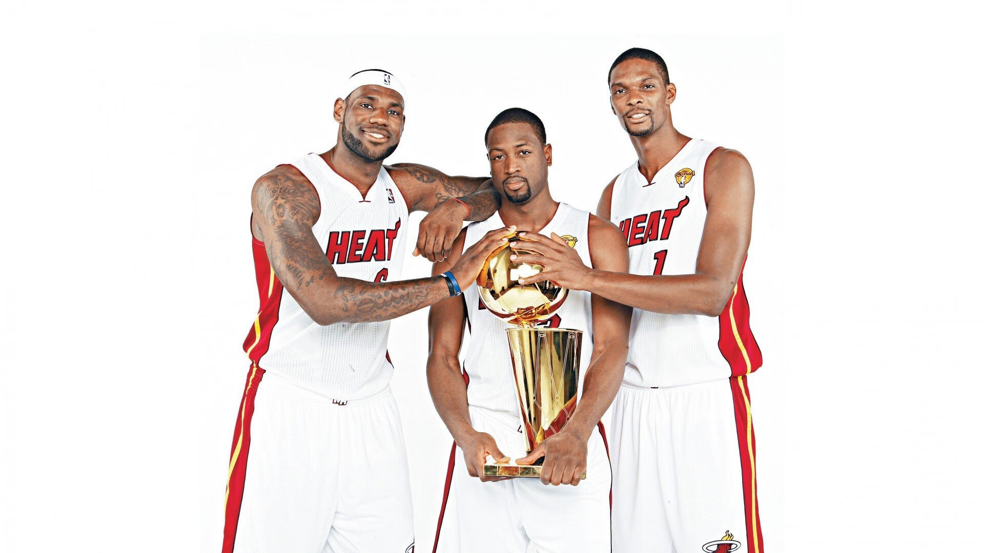 锡安关键先生本色尽显，雄鹿速胜深圳队展现统治力